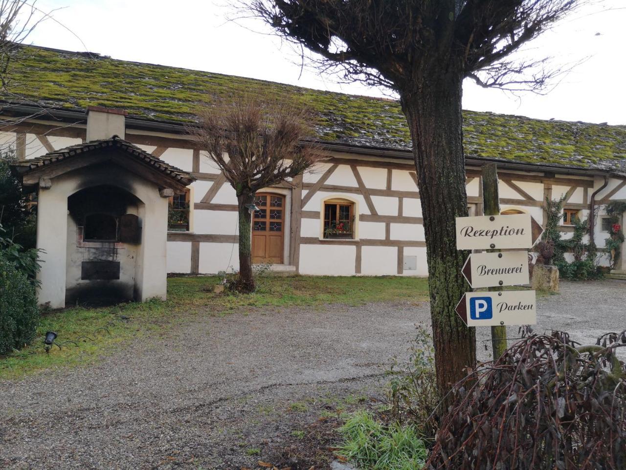 Landhotel Gut Moierhof Walting Exterior foto